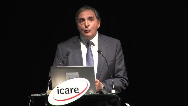 Eduardo Urrutia: Panel 7x7 - Salud